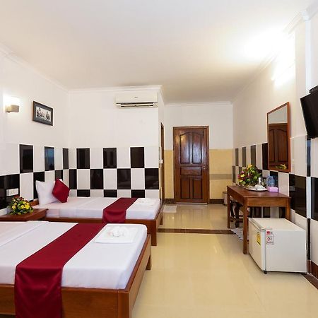 Botoum Hostel Siem Reap Dış mekan fotoğraf